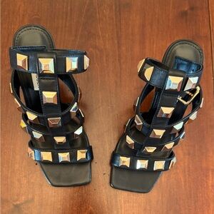 Steve Madden
Women's Capri Studded Stiletto Sandals black